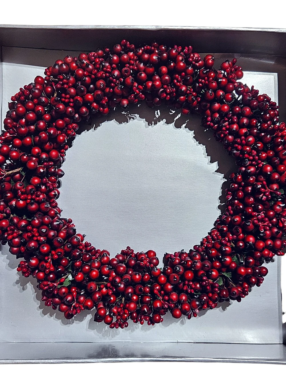 Restoration Hardware Festive Winterberry Wreath 13 inch in Cranberry Holiday NEW